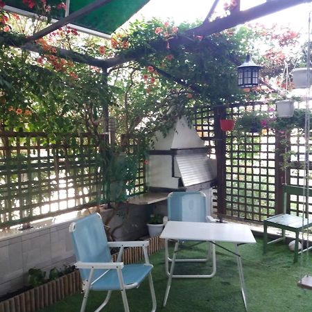 Green House เนอาเปรามอส ภายนอก รูปภาพ