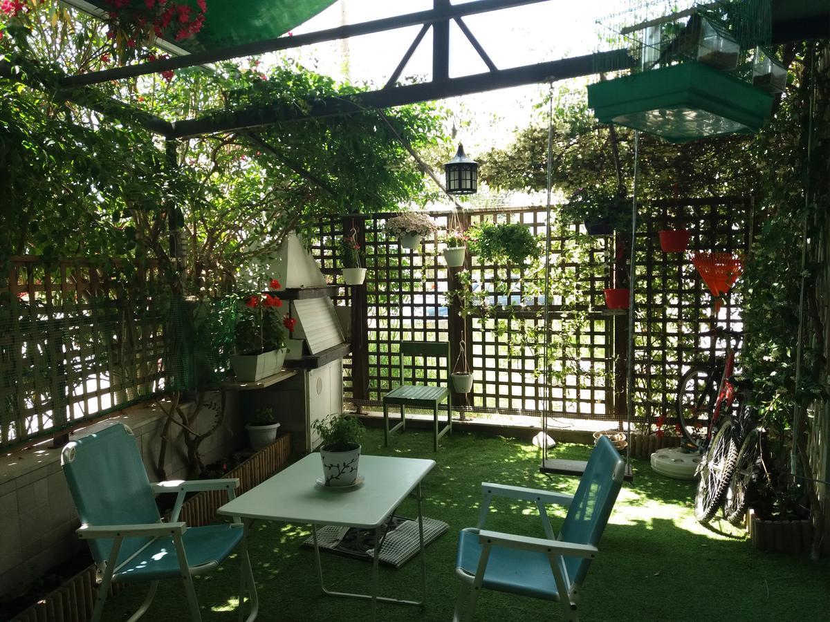 Green House เนอาเปรามอส ภายนอก รูปภาพ